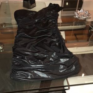 One shoulder black dress